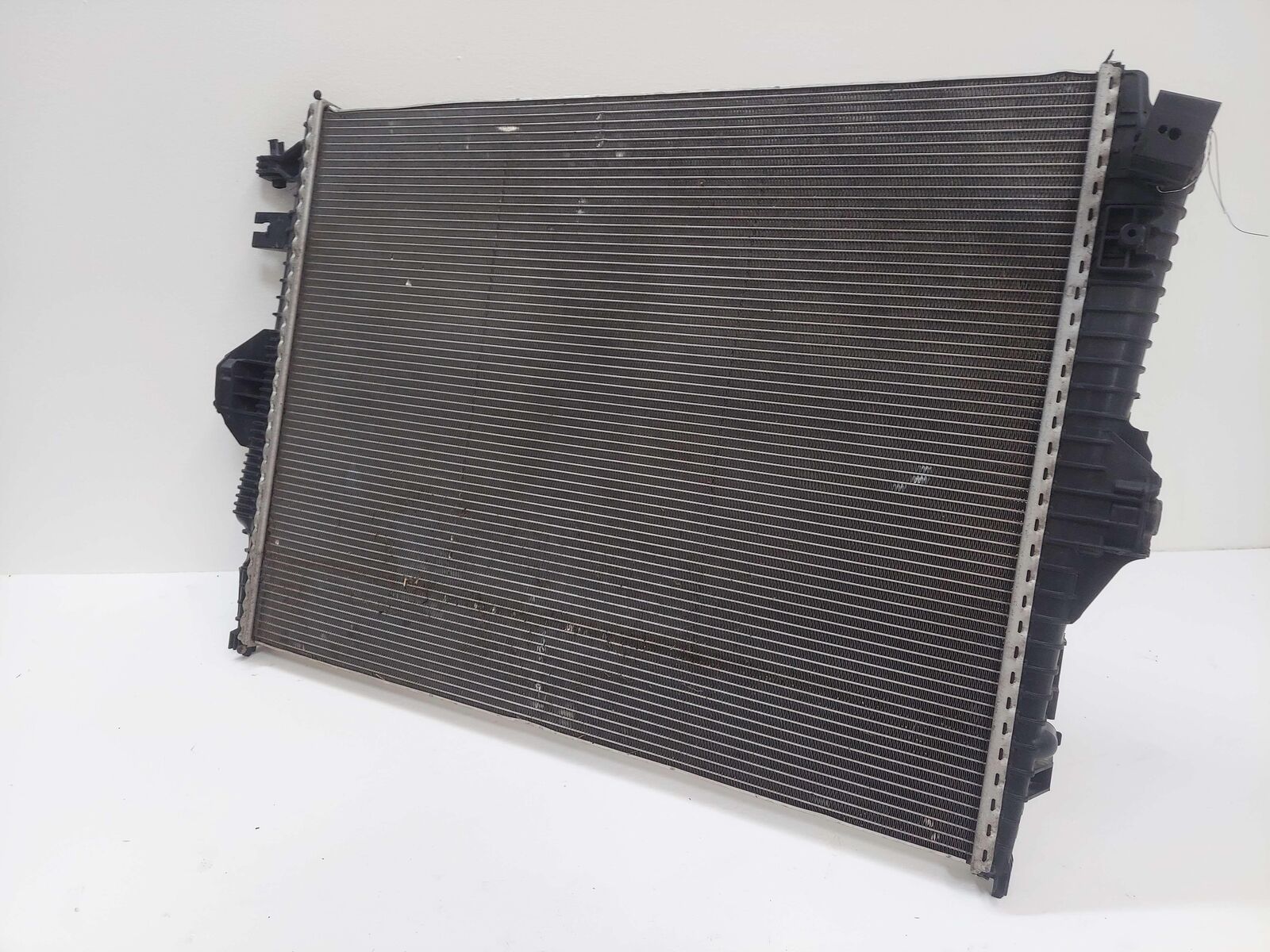 11-18 PORSCHE CAYENNE GTS 958 3.6L COOLANT RADIATOR 7P0121253A *DENTS BENT FINS*