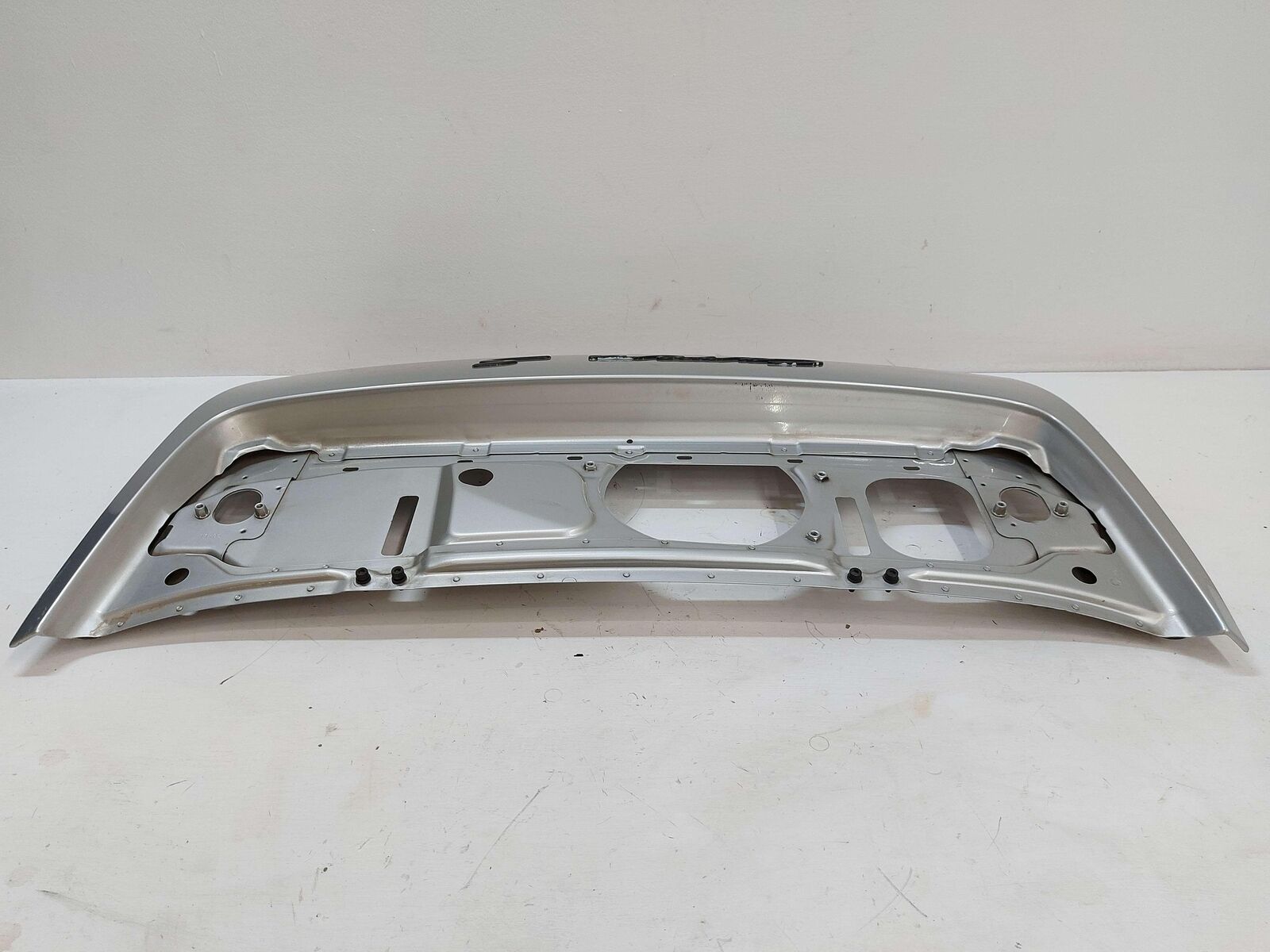 05-08 Porsche 911 997 Carrera S CONVERTIBLE ENGINE COVER LID ARCTIC SILVER