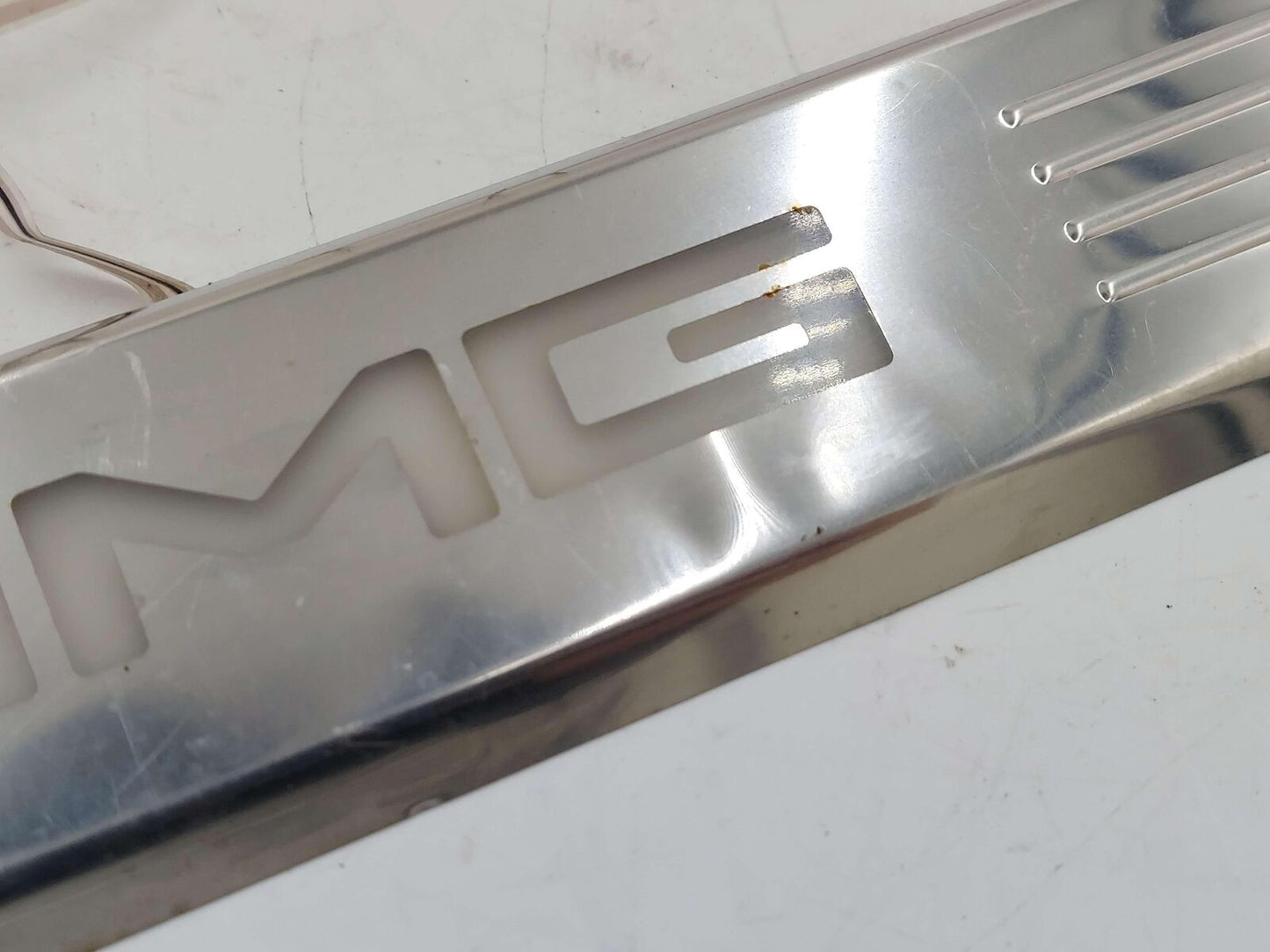 15 MERCEDES C63s w205 AMG RIGHT SCUFF SILL PLATE ILLUMINATED CHROME *NOTE