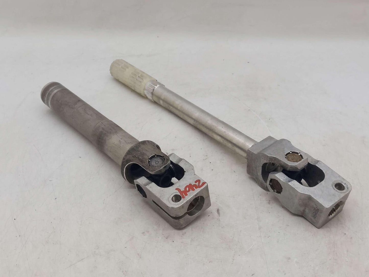 2014 PORSCHE 911 991 GT3 INTERMEDIATE STEERING COLUMN SHAFT 99134702303