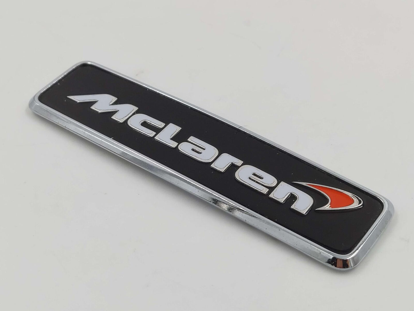 2016 MCLAREN 540C HOOD EMBLEM *PEELING LETTERING SLIGHT WARP*