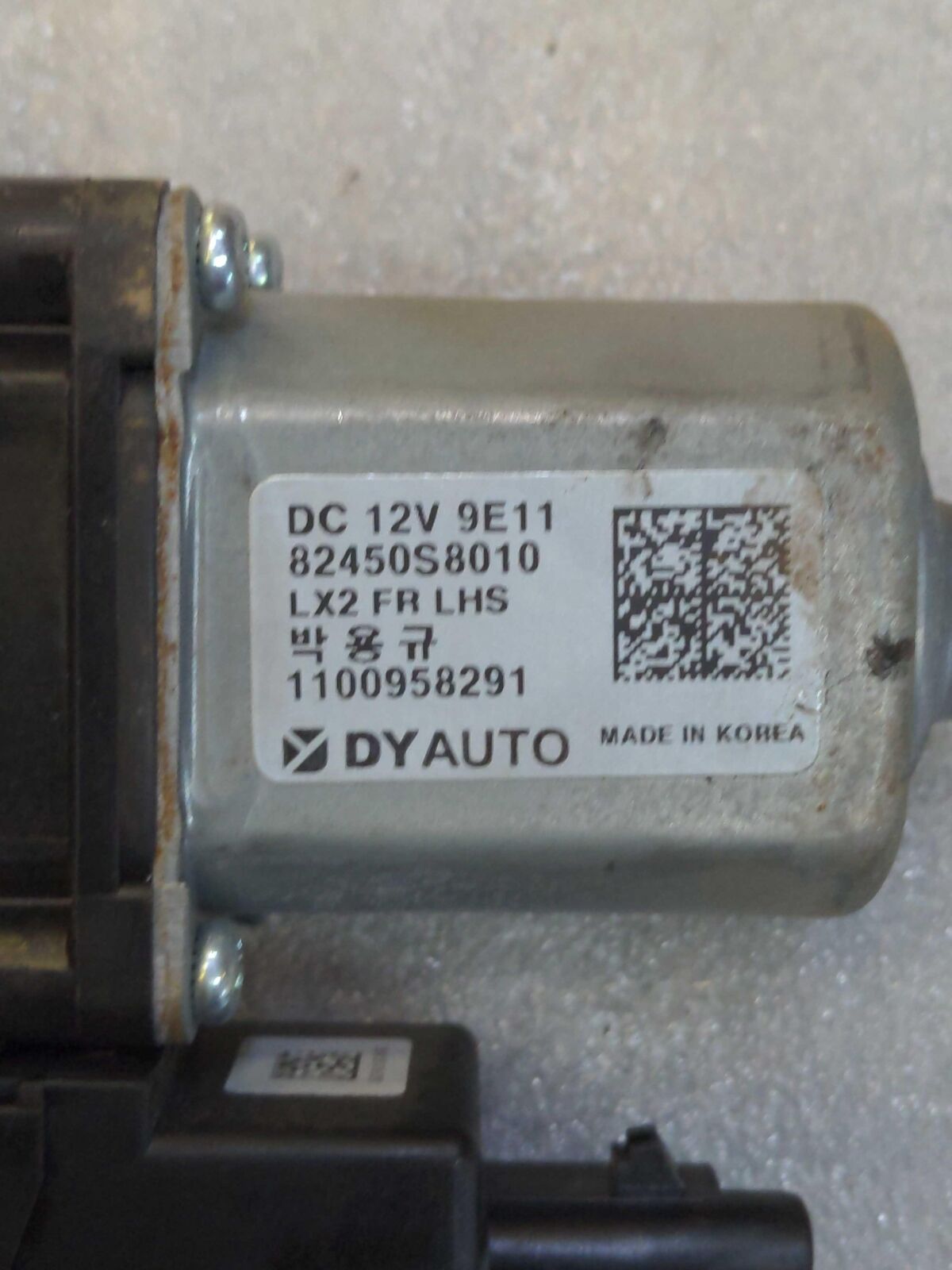 20-22 HYUNDAI PALISADE Front LH Left Power Door Window Motor 82450S8010