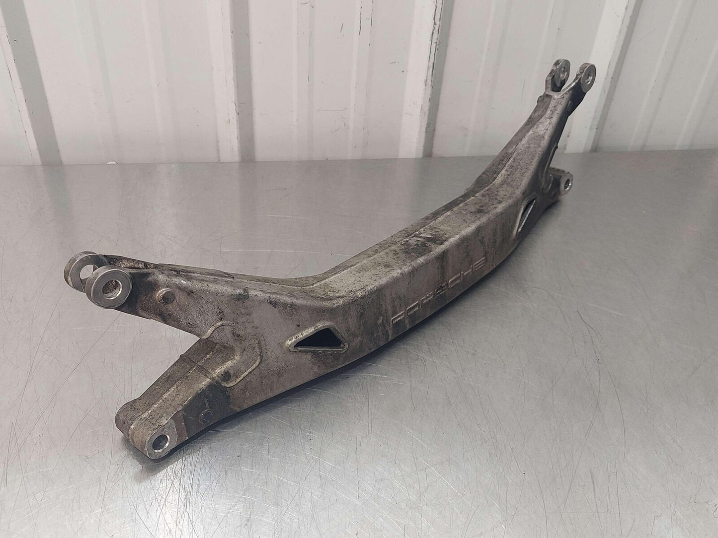 14-16 PORSCHE 911 991 GT3 3.8L REAR SUB FRAME CROSSMEMBER CRADLE CENTER