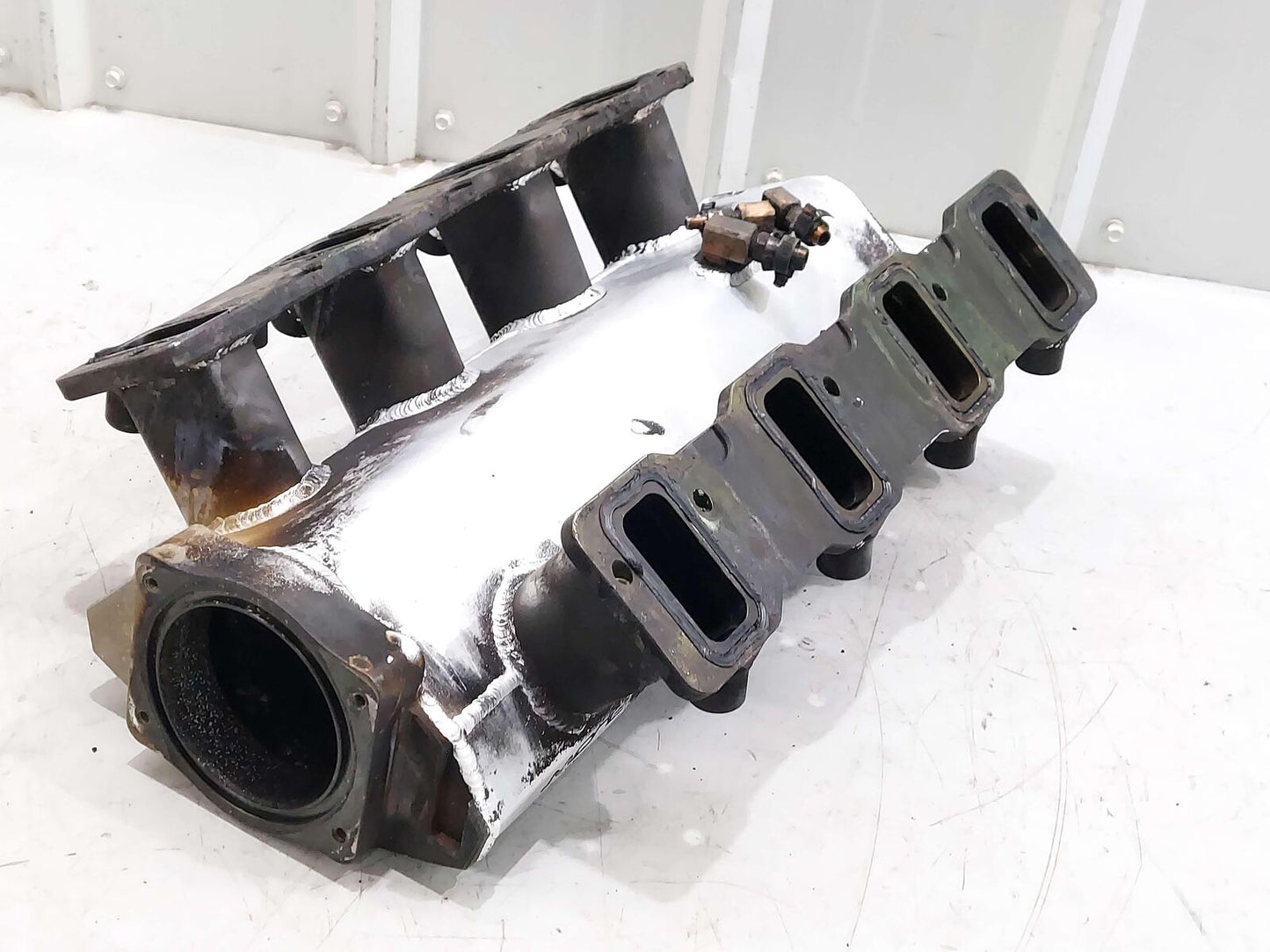 AFTERMARKET FLOW WELDED INTAKE MANIFOLD FROM LSX ENGINE ON 2010 CAMARO *NOTES!*