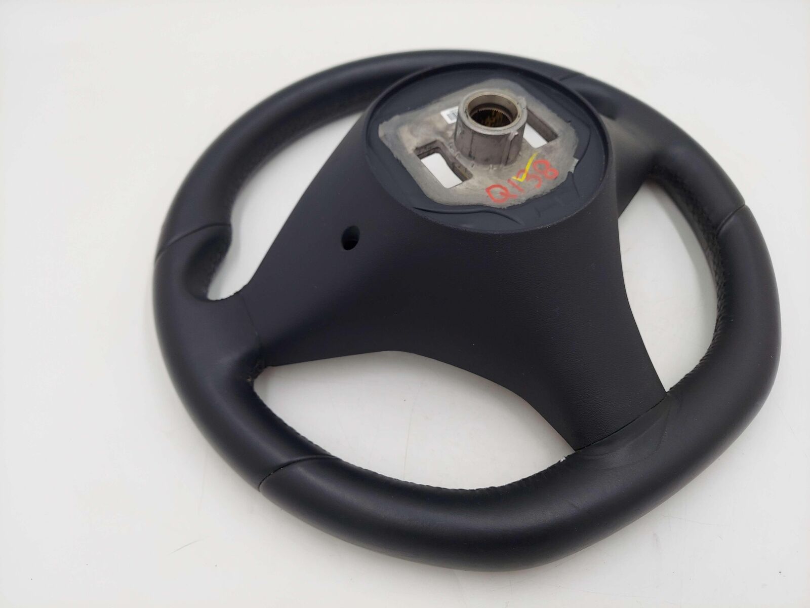 14 TESLA S Steering Wheel Black 1005279-00-D