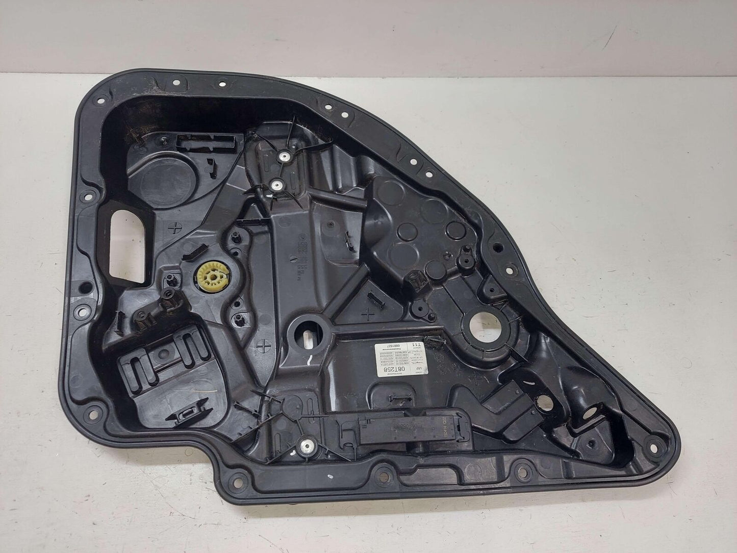 15-21 MERCEDES C63S AMG W205 SEDAN REAR LEFT DOOR WINDOW REGULATOR