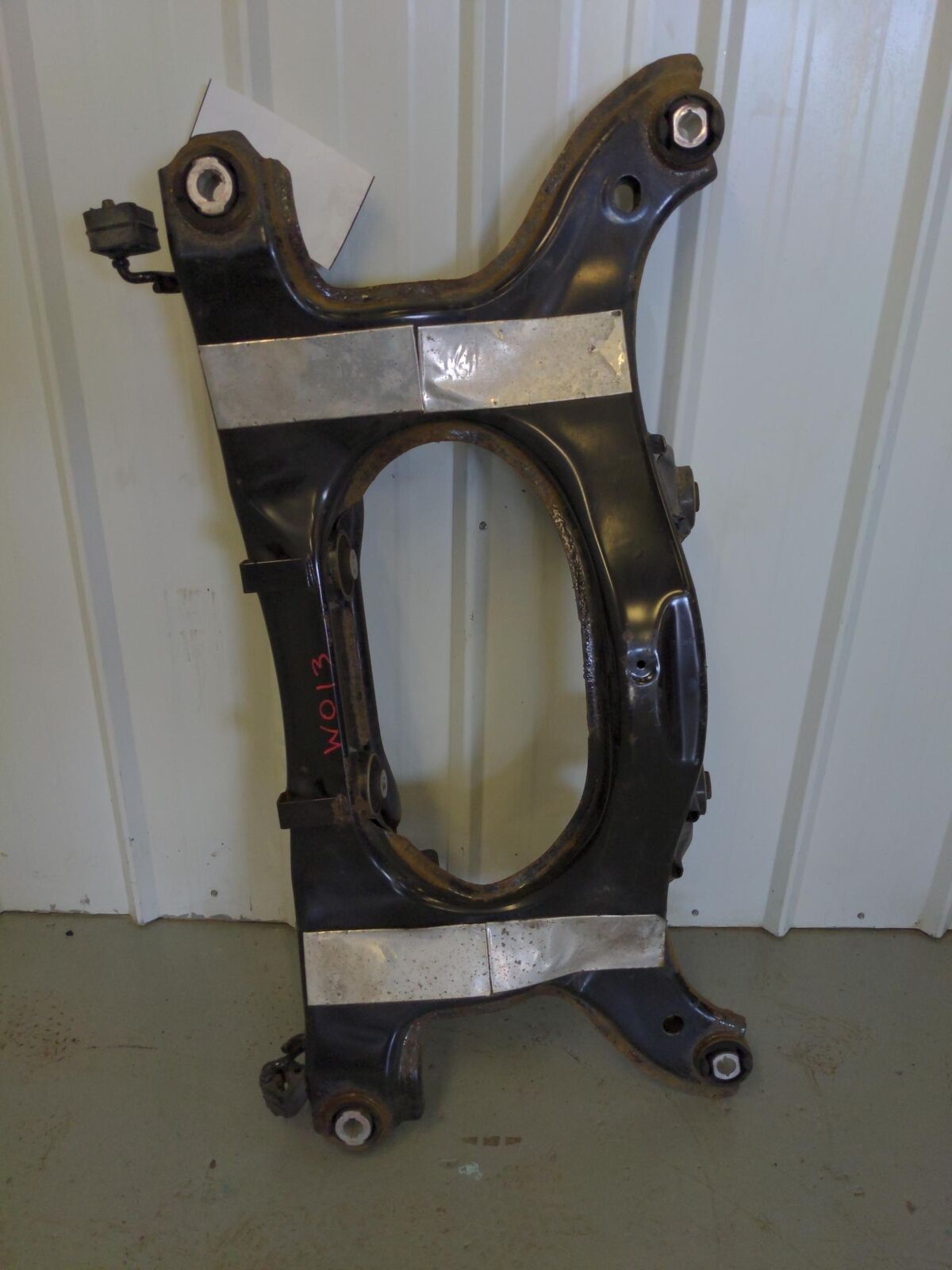 12-19 RANGE ROVER EVOQUE Subframe Crossmember