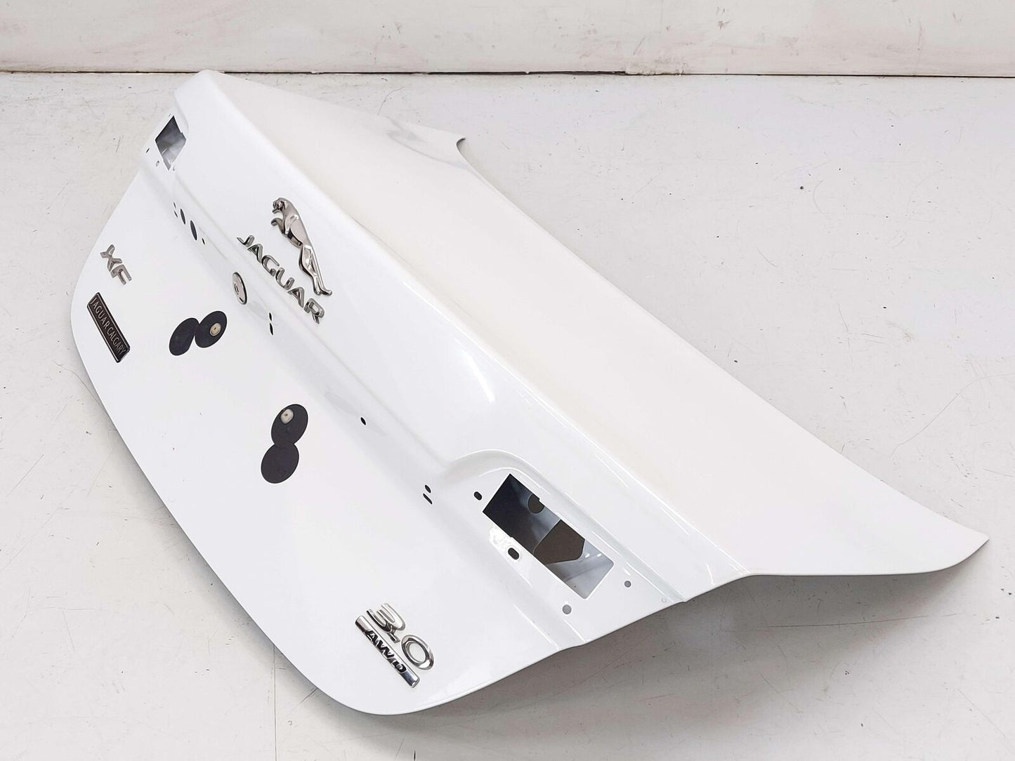 12-15 JAGUAR XF X250 BARE SHELL DECK TRUNK LID POLARIS WHITE