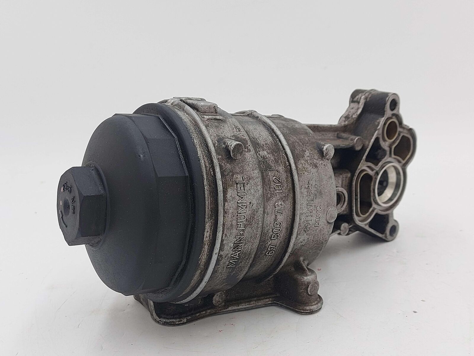 2011 VOLVO XC70 3.0L OIL FILTER HOUSING 8G9N-6L600-AA