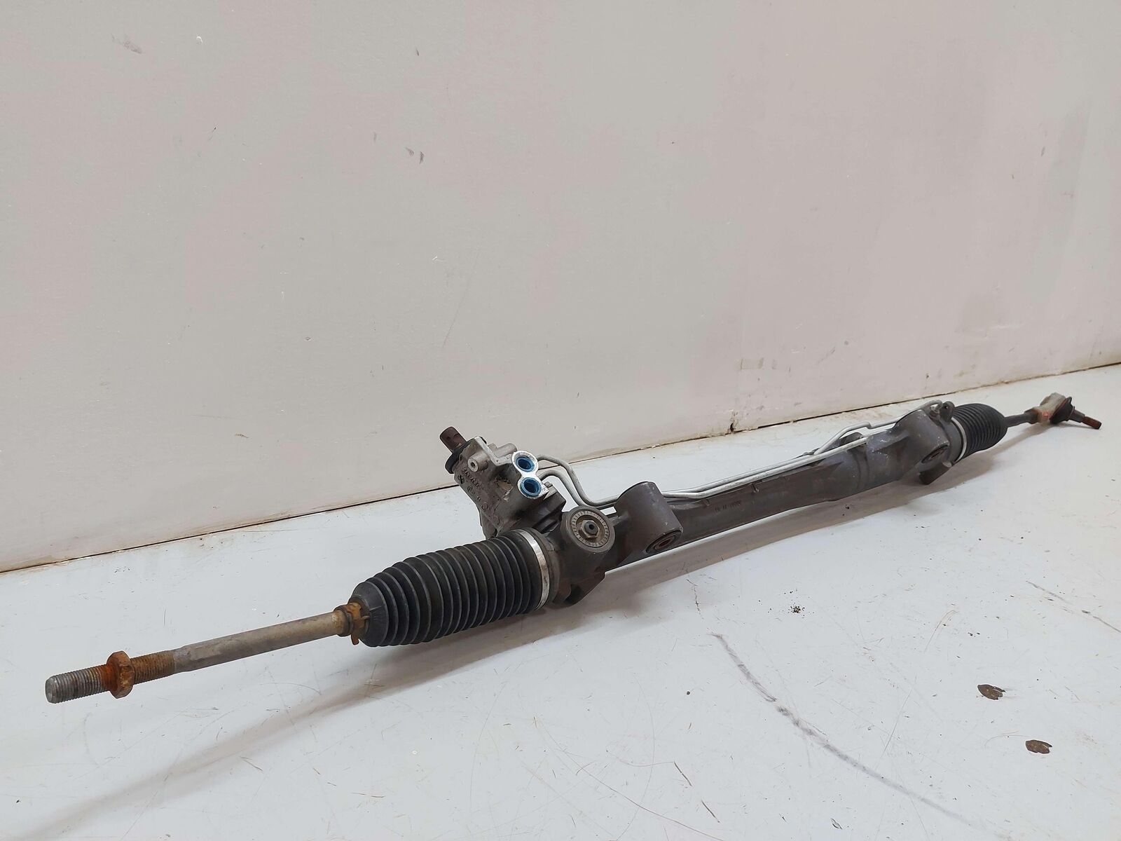 11-18 PORSCHE CAYENNE STEERING GEAR RACK PINION 7P0422055F *NOTES!*