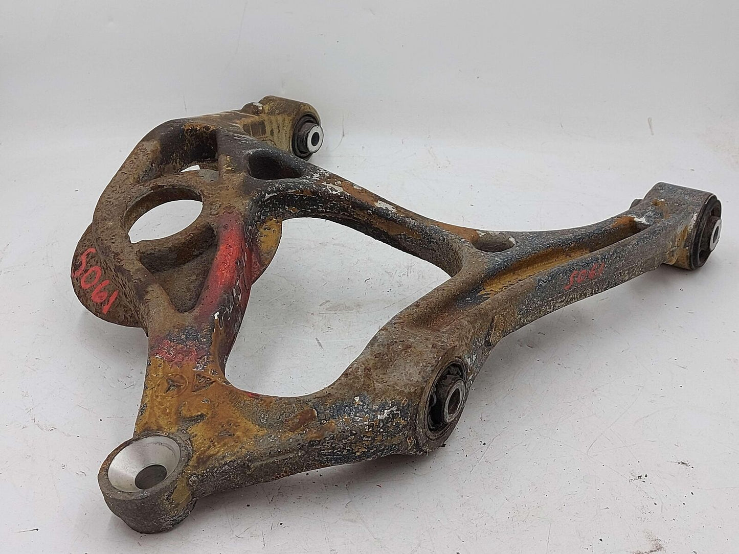 08-11 MERCEDES ML63 AMG W164 REAR RIGHT LOWER CONTROL ARM 000062363106