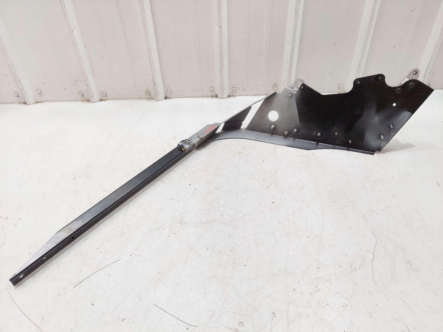 2018 LAMBORGHINI AVENTADOR S LP740-4 REAR LEFT QUARTER SUPPORT 470813545B