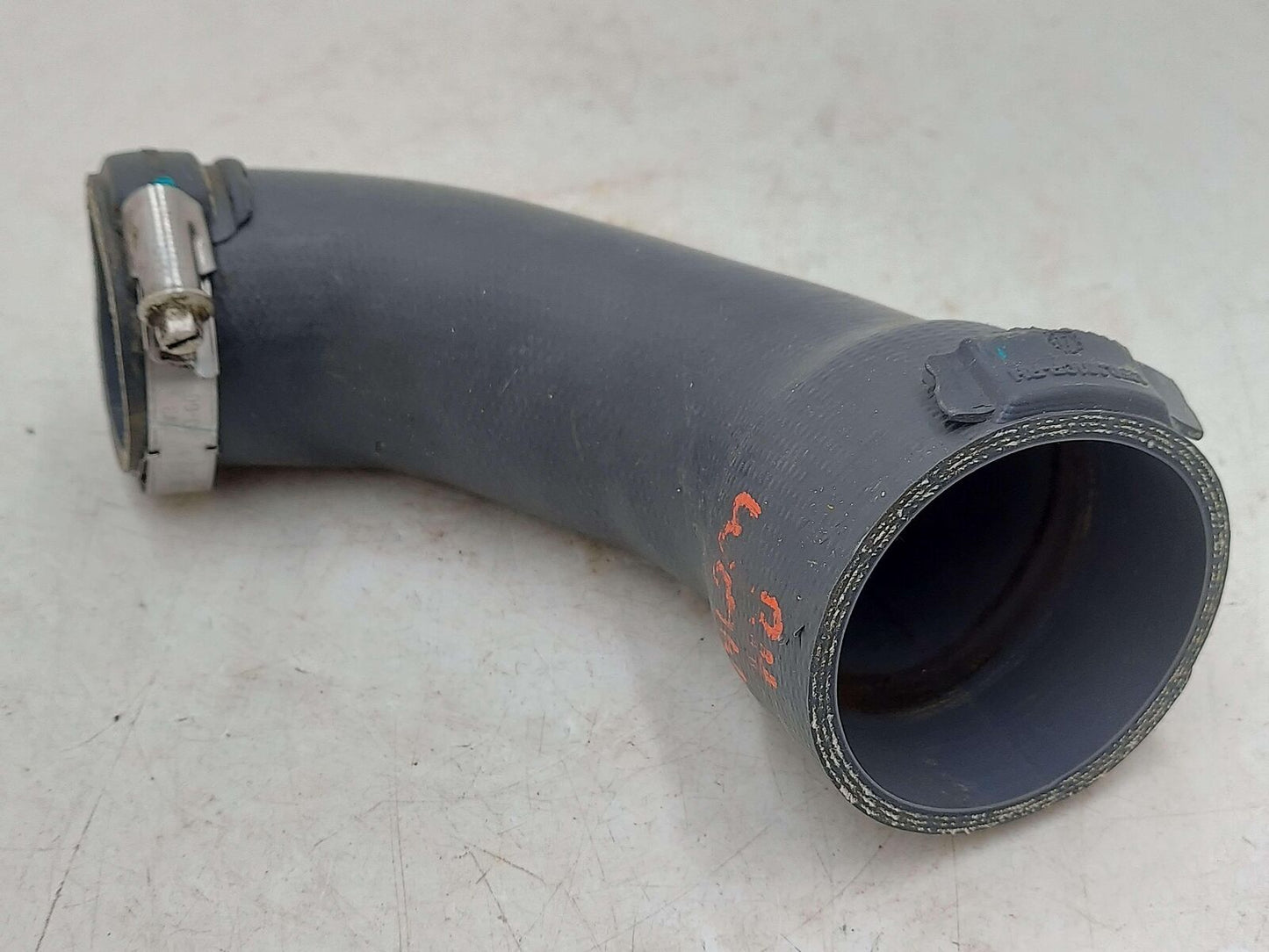 2018 Mclaren 570s Hose RH Right Intercooler Pipe Tube To Turbo Hose 13F0301CP