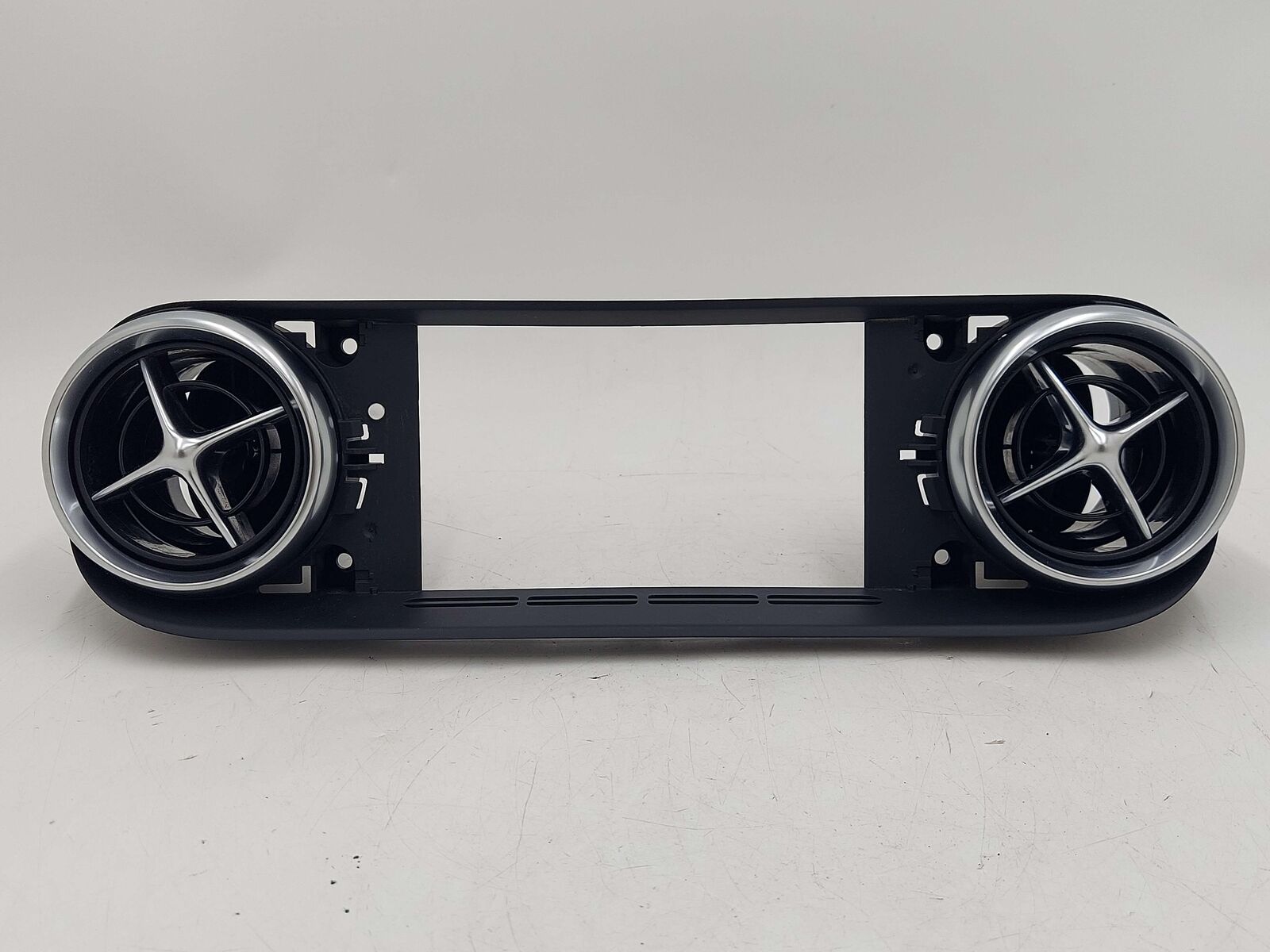 2018 Mercedes SLC43 AMG R172 Center Dash Vents W/ Trim A1728300154