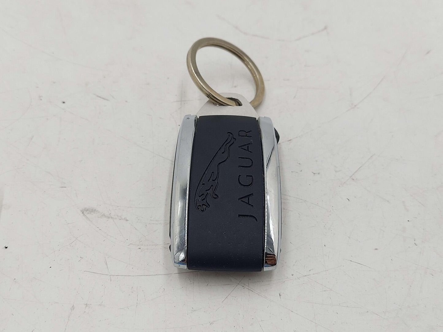 2011 Jaguar XF Ignition Key Fob *Minor Chip*