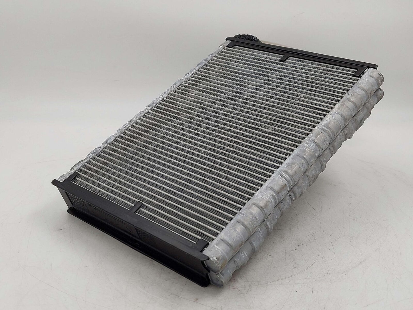 2024 ASTON MARTIN DB12 VOLANTE A/C AIR CONDITIONING EVAPORATOR *BENT FINS*