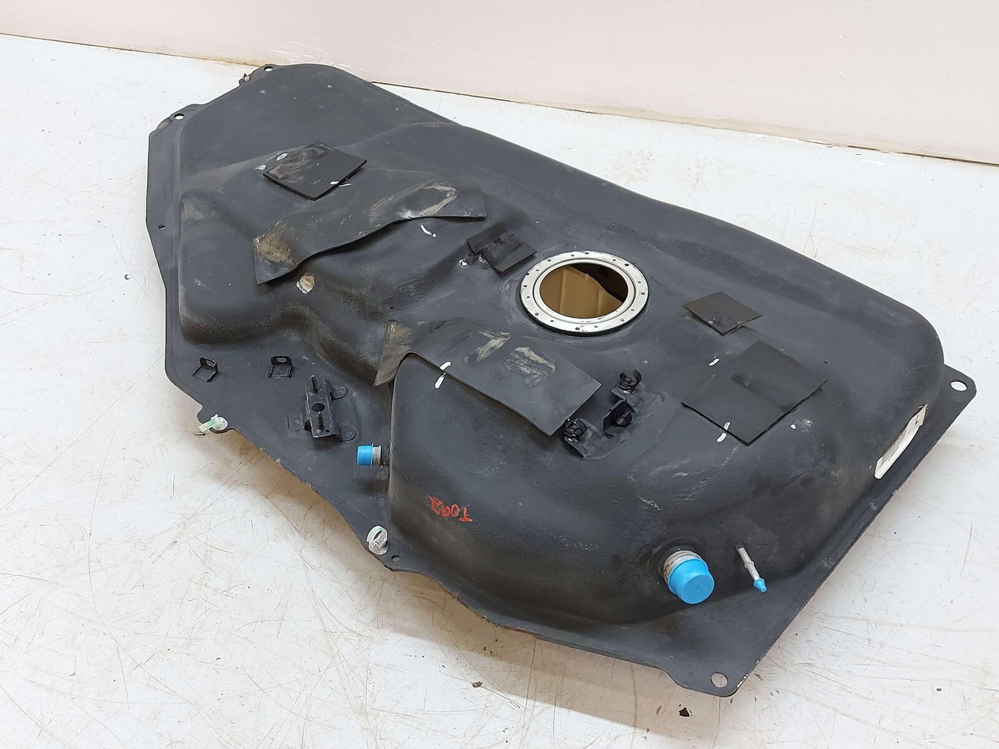 16-22 LEXUS RX450 HYBRID FUEL TANK 2116803030L 770010E110 7700148230 770010E111