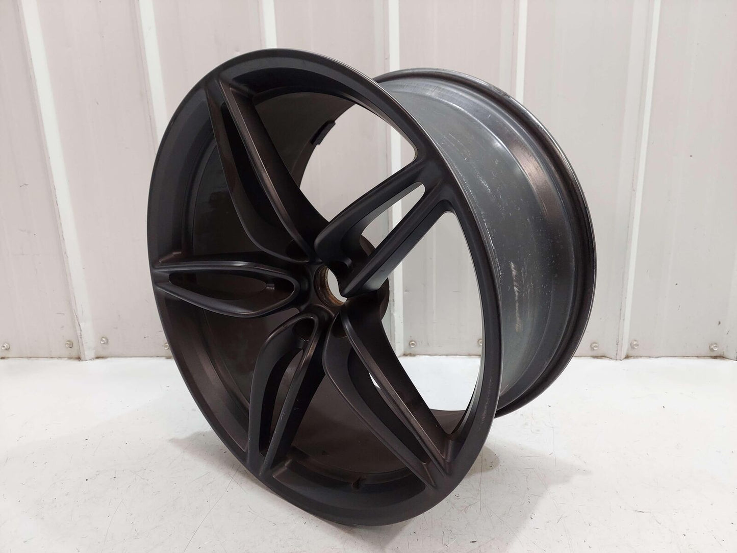 2016 MCLAREN 540C WHEEL RIM 20X10 BLACK 10 SPOKE ALLOY 13B0930CP *NOTE