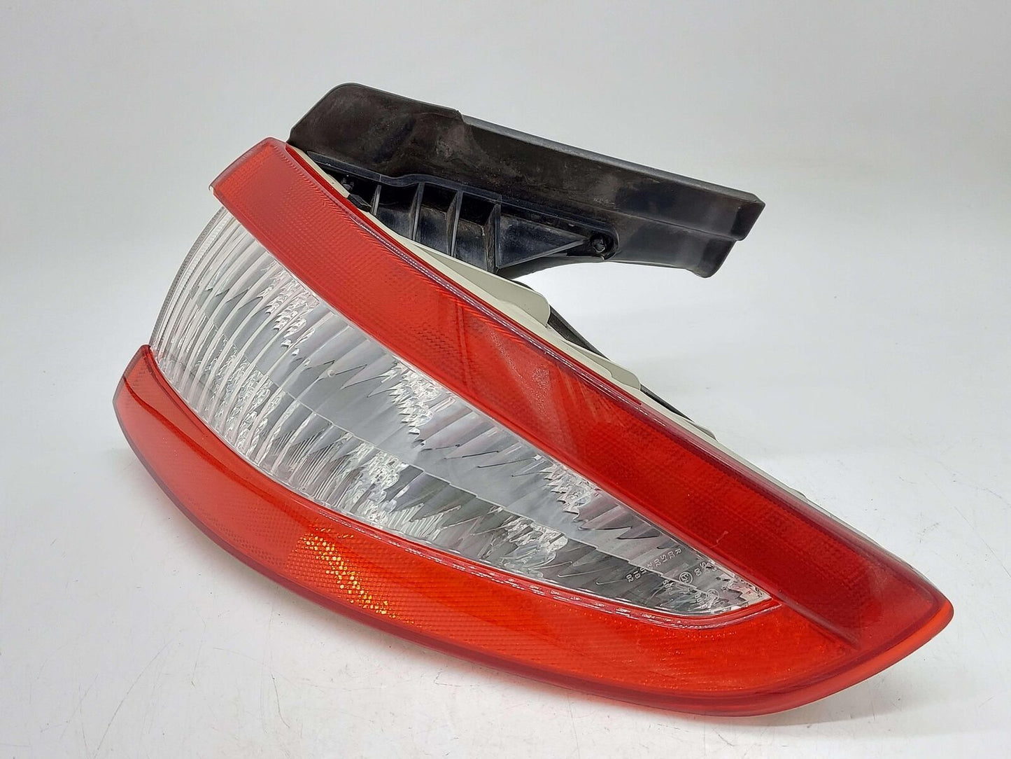 2010 Maserati GranTurismo S M145 Coupe RIGHT TAIL LIGHT LAMP OUTER 234380