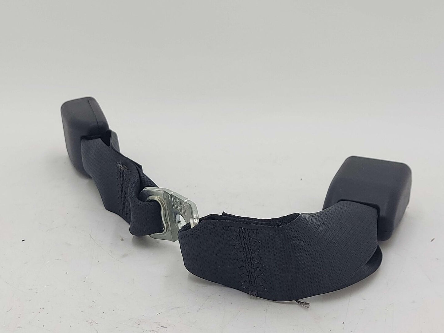 2020 TOYOTA TACOMA TRD REAR LEFT & CENTER SEAT BELT DUAL BUCKLE BLACK CREW CAB