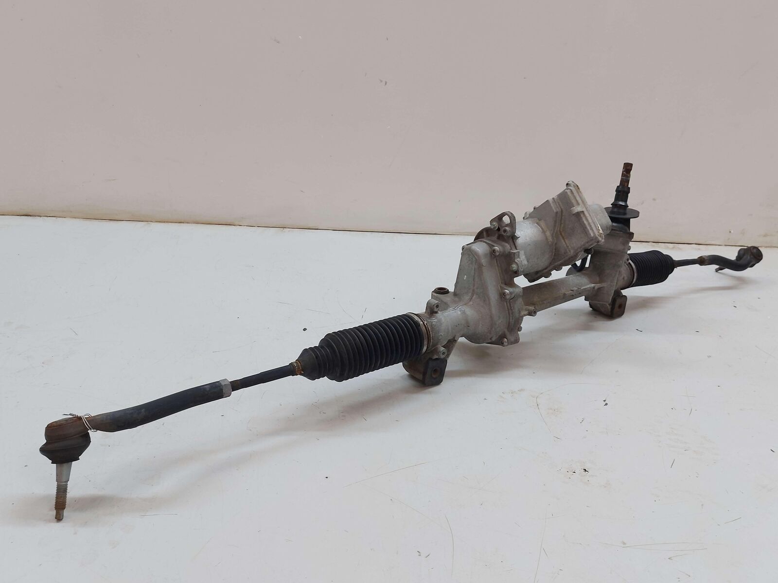 18 CADILLAC XT5 STEERING GEAR RACK & PINION W/ ELECTRIC MOTOR