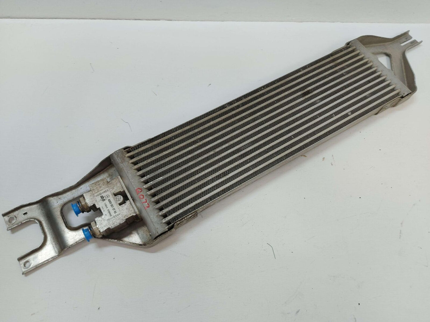 07-16 MERCEDES GL350 X164 OIL COOLER A1645002400 A0005010765