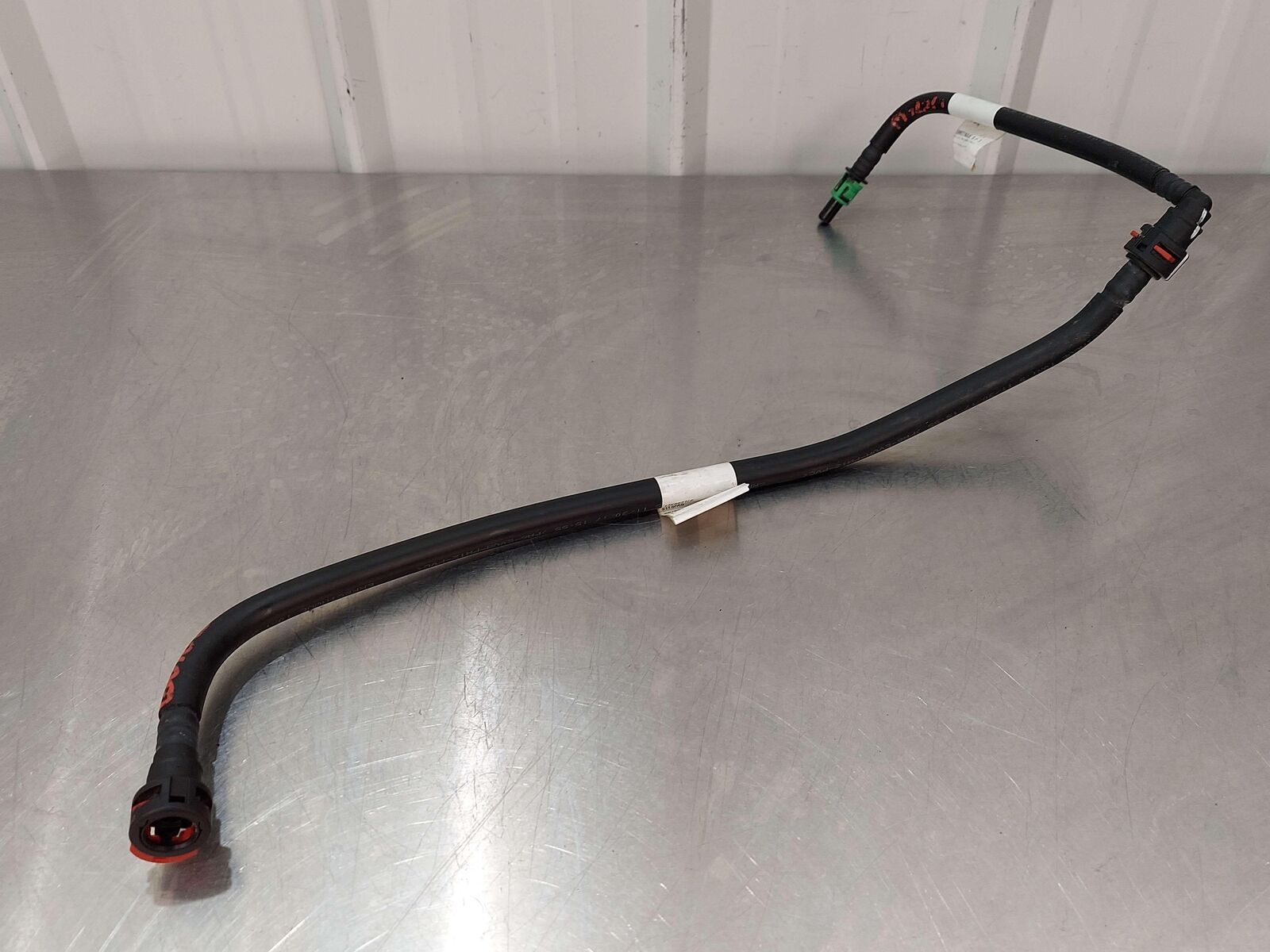 2018 Mclaren 570s Fuel Line Hose 13K0026CP 13K0027CP