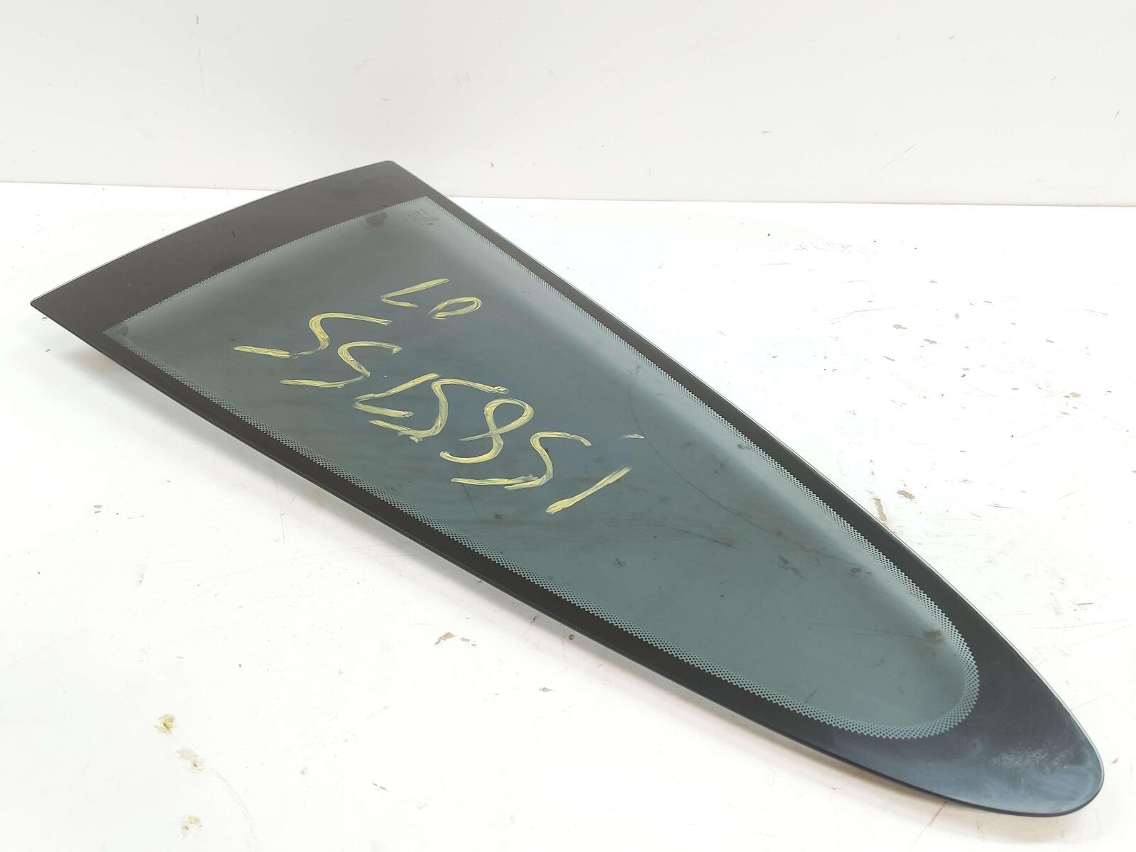 05-13 Porsche 911 997 Turbo RH Right Quarter Window Glass 997 Coupe